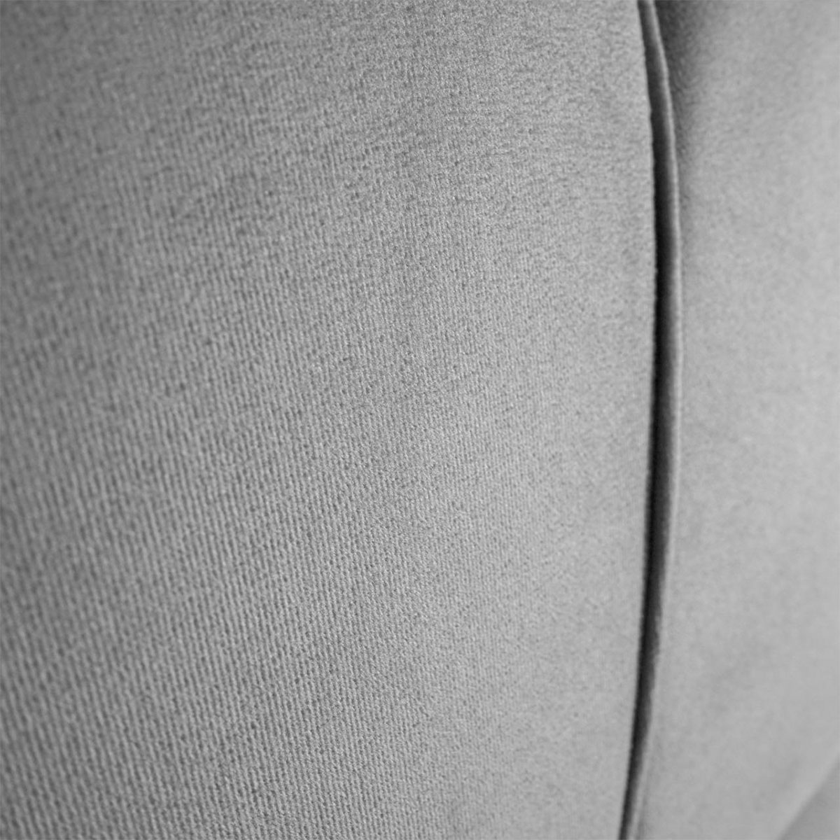 Maciez Em Cada Toque Do Repouso.